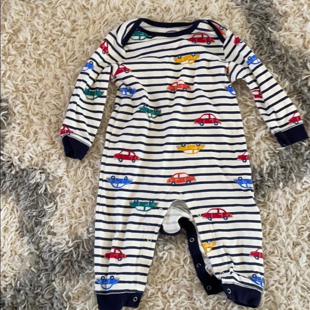 Old Navy boys snap bodysuit